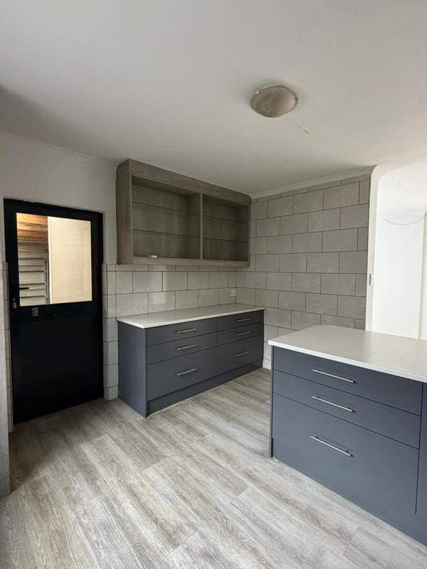 4 Bedroom Property for Sale in Morgenster Western Cape